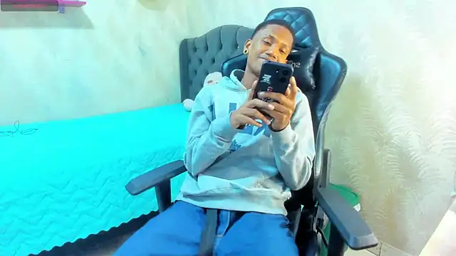 ManSant online show from 12/19/25, 02:52