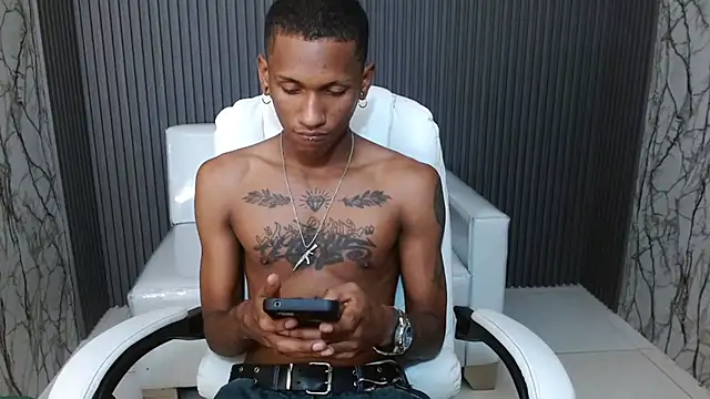 ManSant online show from 11/01/25, 02:44