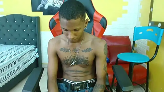 ManSant online show from 10/31/25, 03:19