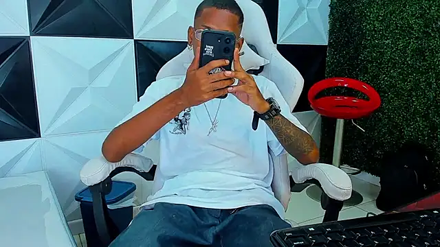 ManSant online show from 11/03/25, 03:37