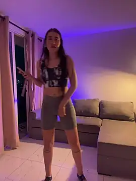 KaryAndTylor online show from 01/05/25, 02:06