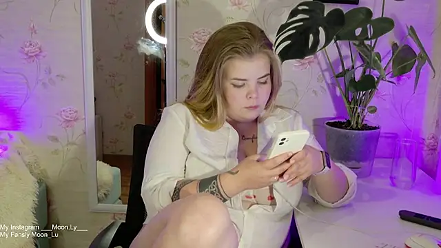 sinnamon  online show from 09/12/25, 05:56