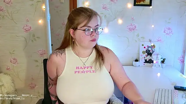 sinnamon  online show from 11/30/25, 12:50