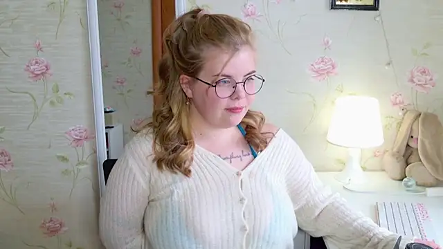 sinnamon  online show from 04/09/26, 12:33