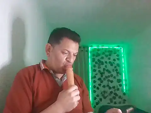 SexDiffrent online show from 05/15/26, 11:03