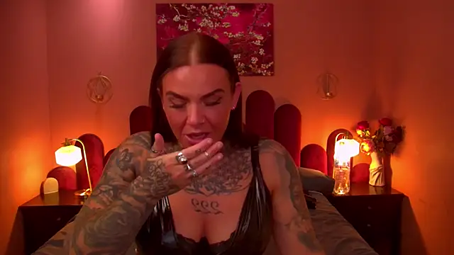 ChloeGrayBabestation online show from 10/21/25, 05:18