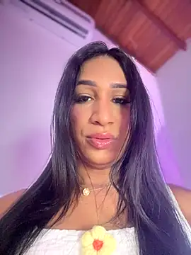 Ashly Miller online show from 10/15/25, 08:17