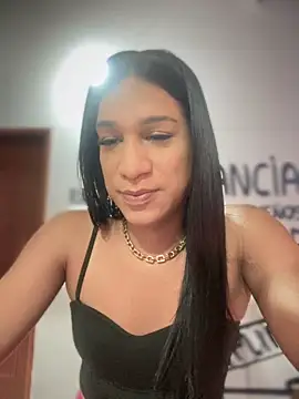 Ashly Miller online show from 12/04/25, 07:02