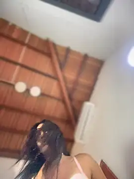 Ashly Miller online show from 11/03/25, 08:01