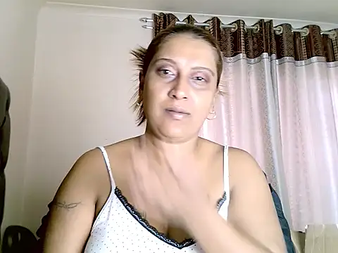 eroticbeauty37 online show from 02/03/26, 05:38