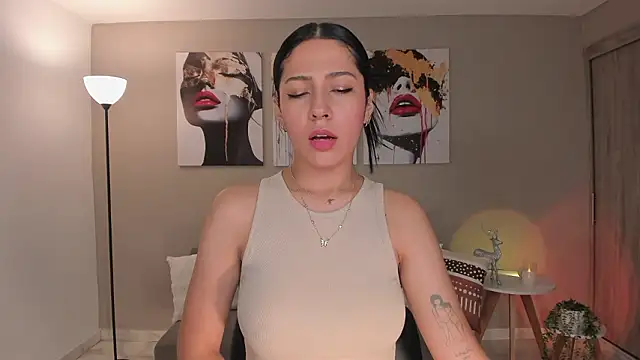 LilaWest online show from 03/17/26, 02:31