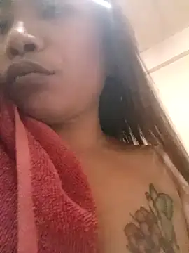 KinkyKit May online show from 11/03/25, 09:13