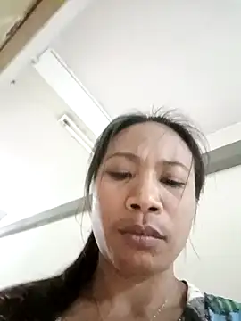 Snapshot of KinkyKit_May chatting on 03/14/25, 04:30 KinkyKit May online show from 03/14/25, 04:30