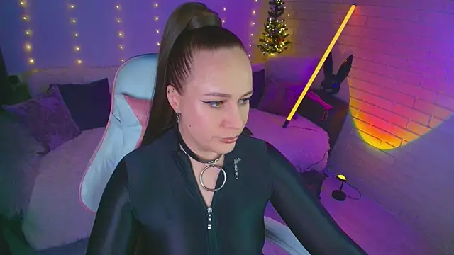 pepper cat  online show from 03/25/26, 09:24