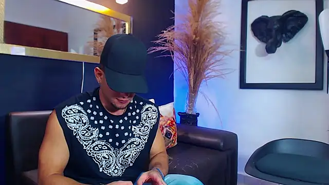 Markboyl online show from 10/14/25, 03:23