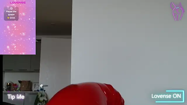 chelseablonde online show from 10/02/25, 12:08