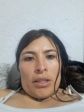 Snapshot of Alexandrasaenz chatting on 09/16/25, 01:39 Alexandrasaenz online show from 09/16/25, 01:39