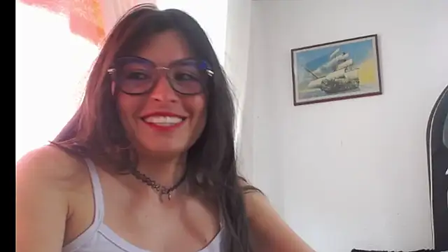 Snapshot of Alexandrasaenz chatting on 09/16/25, 04:30 Alexandrasaenz online show from 09/16/25, 04:30