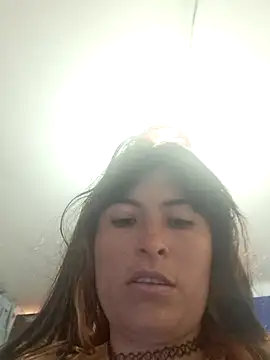 Snapshot of Alexandrasaenz chatting on 05/23/26, 03:00 Alexandrasaenz online show from 05/23/26, 03:00