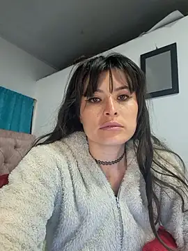 Snapshot of Alexandrasaenz chatting on 01/12/26, 12:12 Alexandrasaenz online show from 01/12/26, 12:12