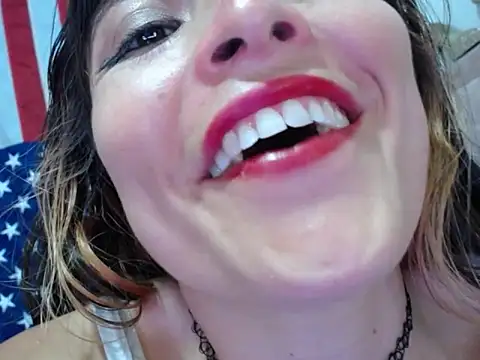 Snapshot of Alexandrasaenz chatting on 06/27/26, 09:54 Alexandrasaenz online show from 06/27/26, 09:54