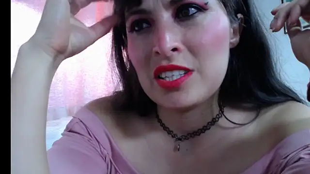 Alexandrasaenz online show from 11/10/25, 09:31