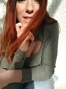 clara-francaise online show from 02/11/26, 03:12