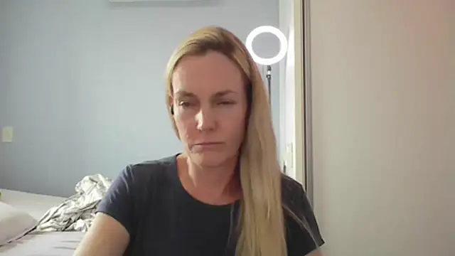 Annylove1 online show from 01/15/26, 03:48