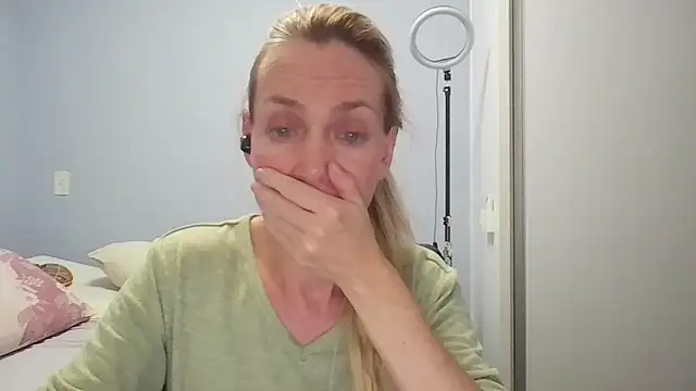 Annylove1 online show from 05/02/26, 12:27