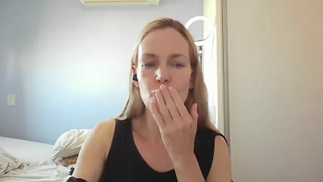 Annylove1 online show from 02/17/26, 10:45