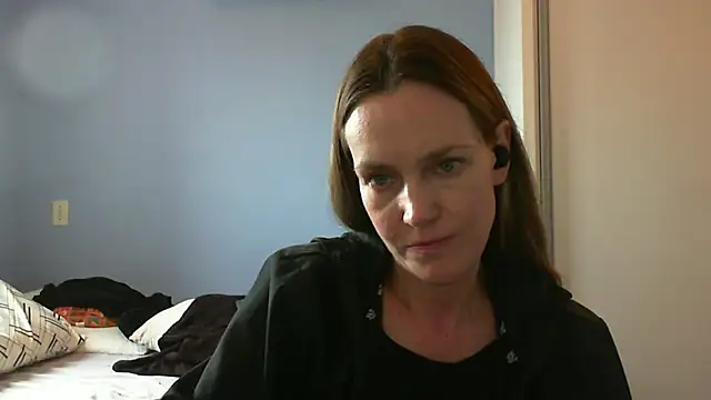 Annylove1 online show from 10/01/25, 03:38