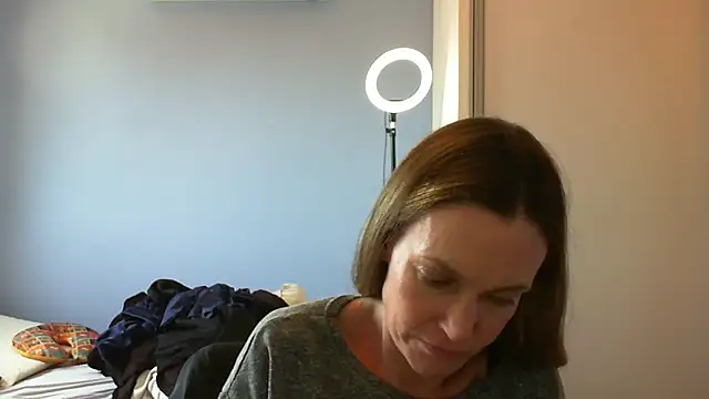 Annylove1 online show from 11/07/25, 02:54