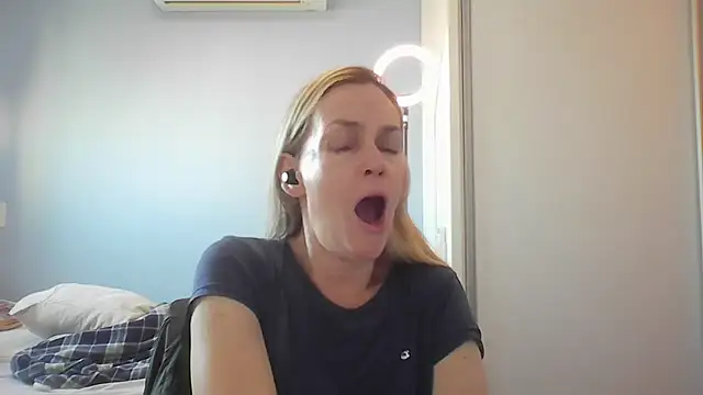 Annylove1 online show from 05/07/26, 10:51