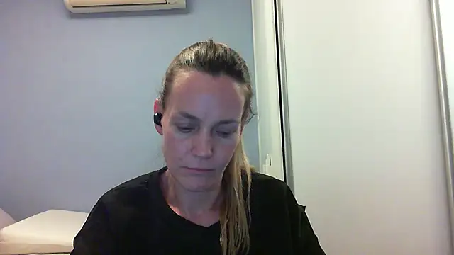 Annylove1 online show from 10/08/25, 10:54