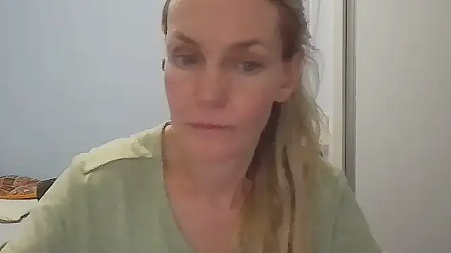 Annylove1 online show from 03/17/26, 12:13