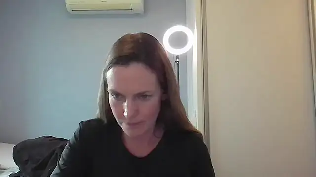 Annylove1 online show from 11/17/25, 03:49