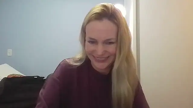 Snapshot of Annylove1 chatting on 06/17/26, 12:48 Annylove1 online show from 06/17/26, 12:48