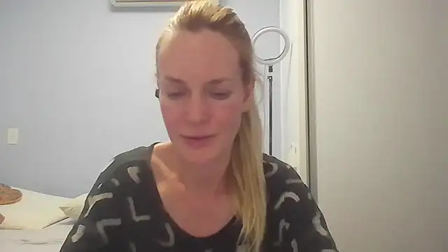 Annylove1 online show from 05/10/26, 12:14