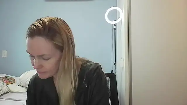 Annylove1 online show from 03/10/26, 10:52