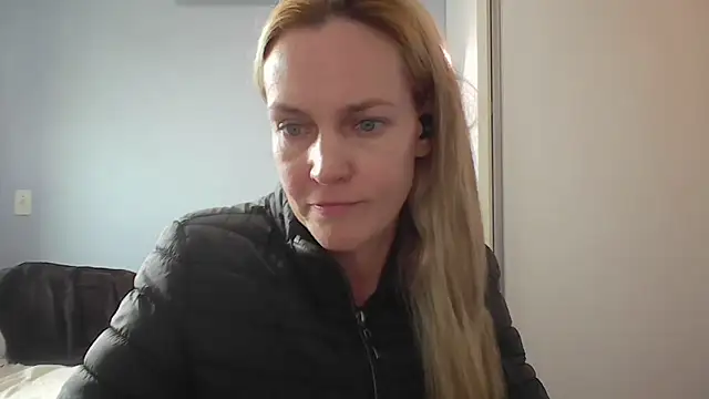 Annylove1 online show from 05/29/26, 12:11