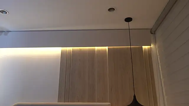 KalaBeckett  online show from 04/05/26, 12:34