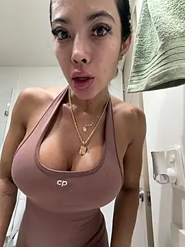 KalaBeckett  online show from 04/08/26, 12:17