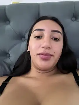 Hannahoff online show from 02/14/25, 01:23