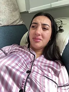 Hannahoff online show from 10/19/25, 05:16