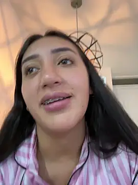 Hannahoff online show from 02/09/25, 05:40