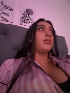 Hannahoff online show from 11/09/25, 04:55