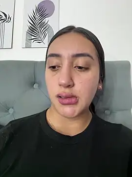 Hannahoff online show from 10/14/25, 02:12