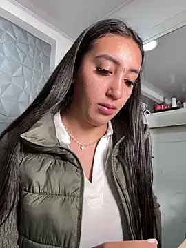 Hannahoff online show from 03/21/25, 04:28