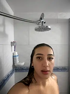 Hannahoff online show from 11/08/25, 04:43