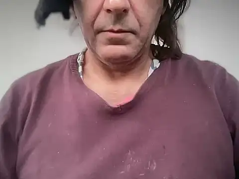 Snapshot of ALPHANDRE chatting on 11/02/25, 05:12 ALPHANDRE online show from 11/02/25, 05:12